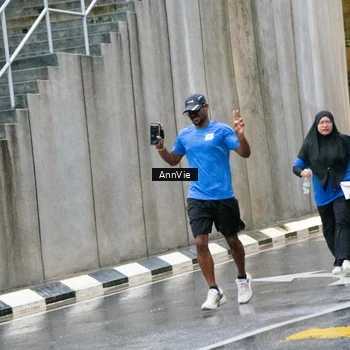 Runner Photo 7988267