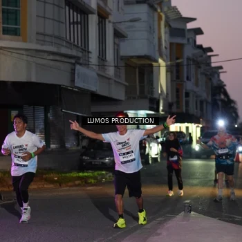 Runner Photo 7988269