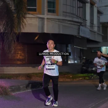 Runner Photo 7988270