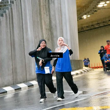 Runner Photo 7988282