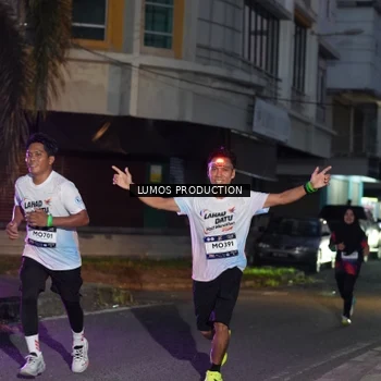 Runner Photo 7988314