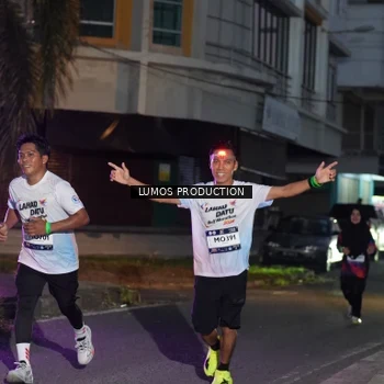 Runner Photo 7988316