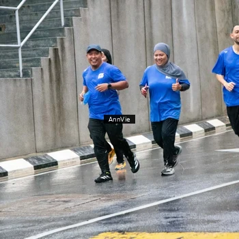 Runner Photo 7988324