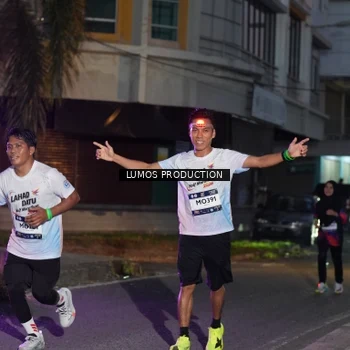 Runner Photo 7988325