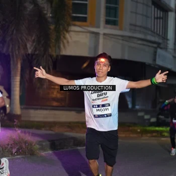 Runner Photo 7988334