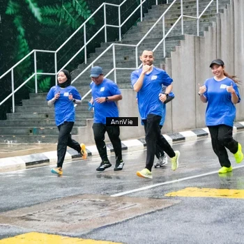 Runner Photo 7988336