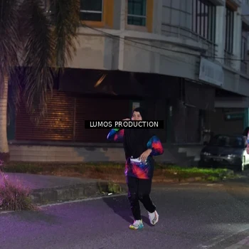 Runner Photo 7988343