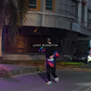 Runner Photo 7988344