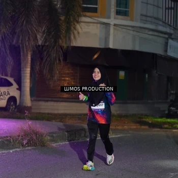 Runner Photo 7988352