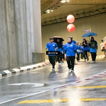 Runner Photo 7988357