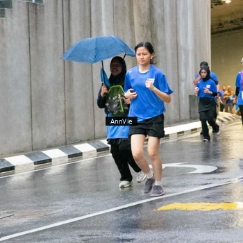 Runner Photo 7988384