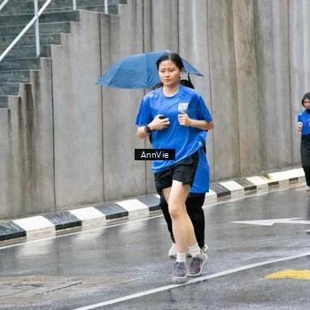 Runner Photo 7988387