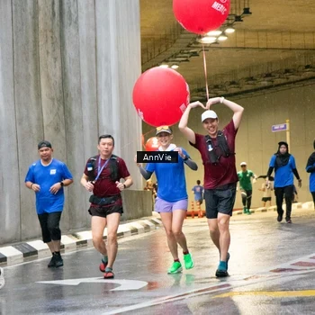 Runner Photo 7988406