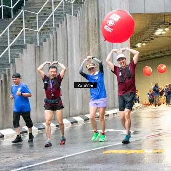 Runner Photo 7988416