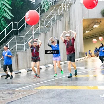 Runner Photo 7988424