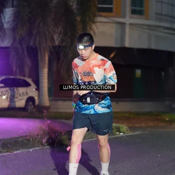 Runner Photo 7988428