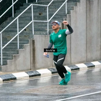 Runner Photo 7988449
