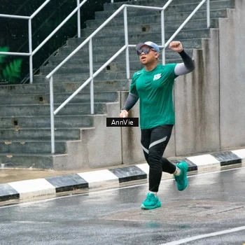 Runner Photo 7988458