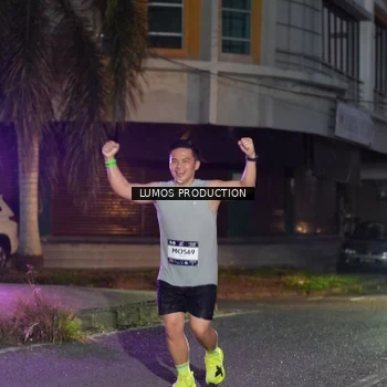 Runner Photo 7988459