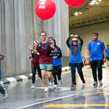 Runner Photo 7988464