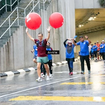 Runner Photo 7988474