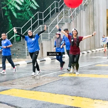 Runner Photo 7988484