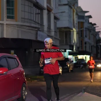 Runner Photo 7988500
