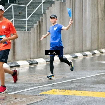 Runner Photo 7988510