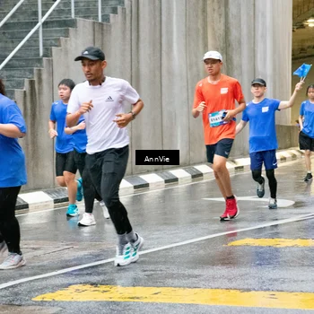 Runner Photo 7988511