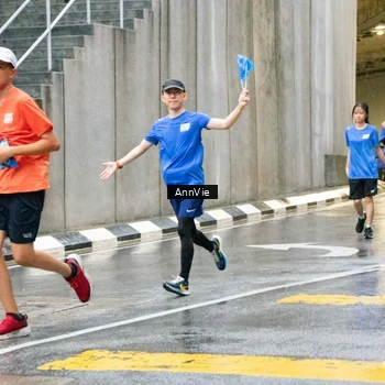 Runner Photo 7988512