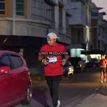 Runner Photo 7988528