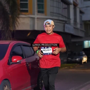 Runner Photo 7988545
