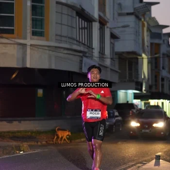 Runner Photo 7988592