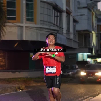 Runner Photo 7988598