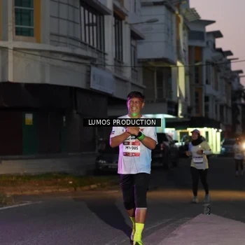 Runner Photo 7988631