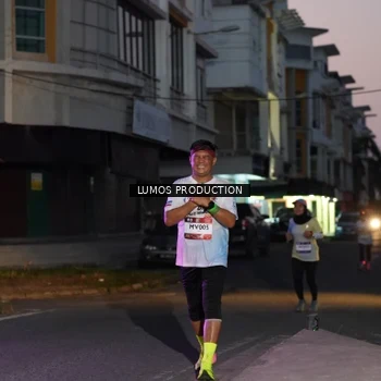 Runner Photo 7988633