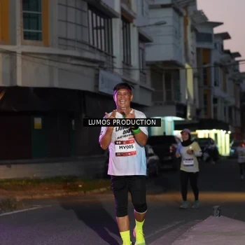 Runner Photo 7988643