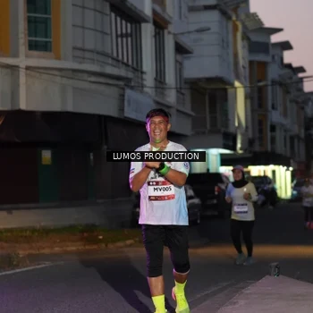 Runner Photo 7988644