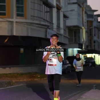 Runner Photo 7988654