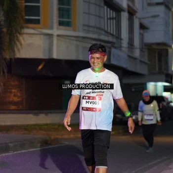 Runner Photo 7988670