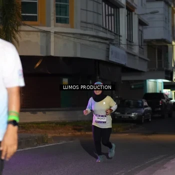 Runner Photo 7988680