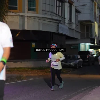 Runner Photo 7988681