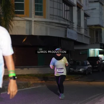 Runner Photo 7988683