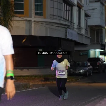Runner Photo 7988684