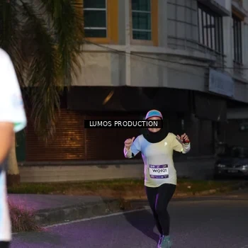 Runner Photo 7988687