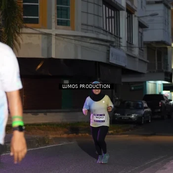 Runner Photo 7988692