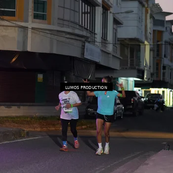 Runner Photo 7988731