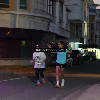 Runner Photo 7988735