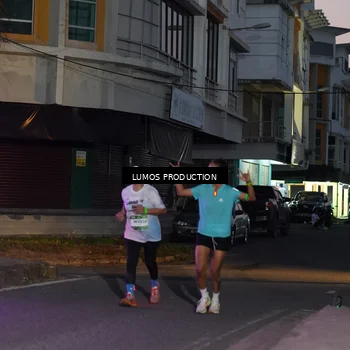 Runner Photo 7988736