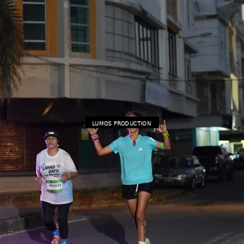Runner Photo 7988756